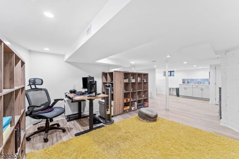 Home Office, Interior, Recessed Lighting, Wood Texture Flooring