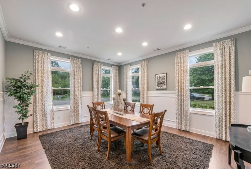 Dining room, Interior, Recessed Lighting, Wood Texture Flooring