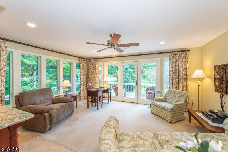Dining room, Interior, Living room, Recessed Lighting