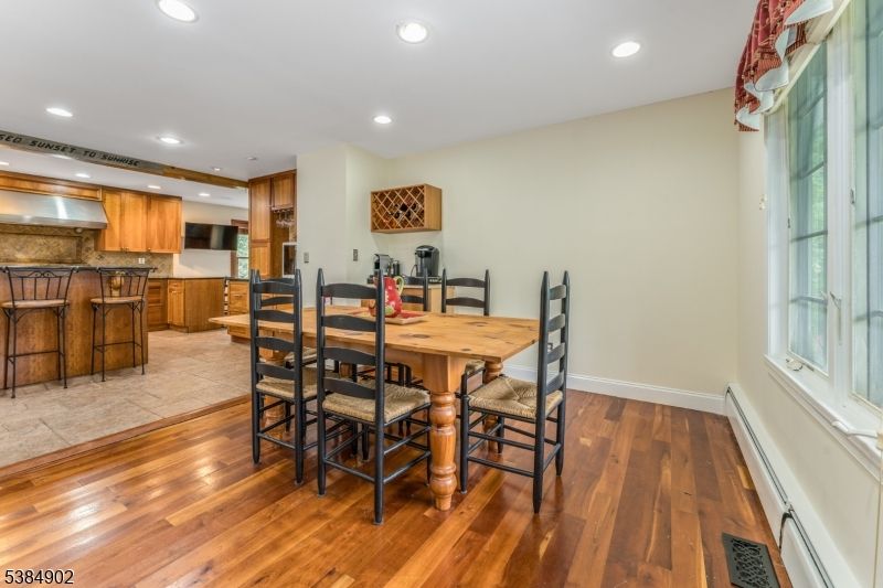 Dining room, Interior, Kitchen, Recessed Lighting, Wood Texture Flooring