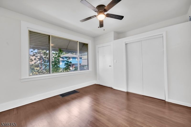 Empty room, Interior, Water, Wood Texture Flooring