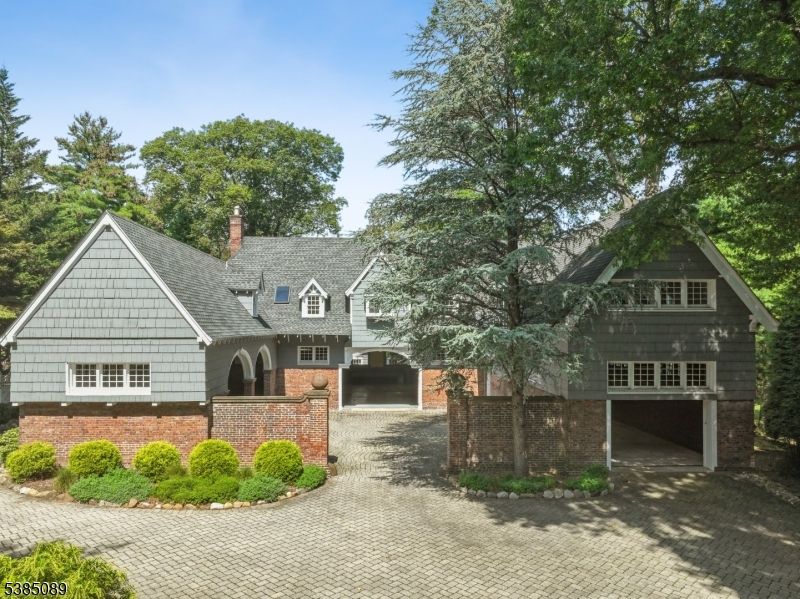 Exterior, Facade, Brick Facade, Tudor Revival