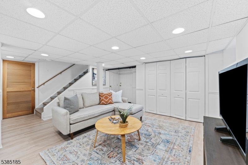 Interior, Living room, Recessed Lighting, Wood Texture Flooring, Wooden Walls