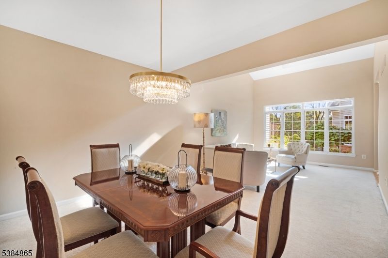 Chandelier, Dining room, Interior, Living room