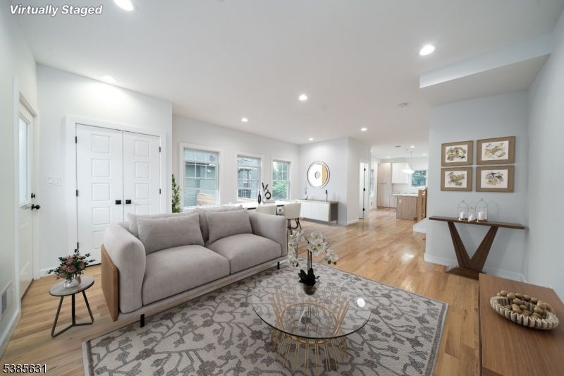 Interior, Living room, Recessed Lighting, Wood Texture Flooring