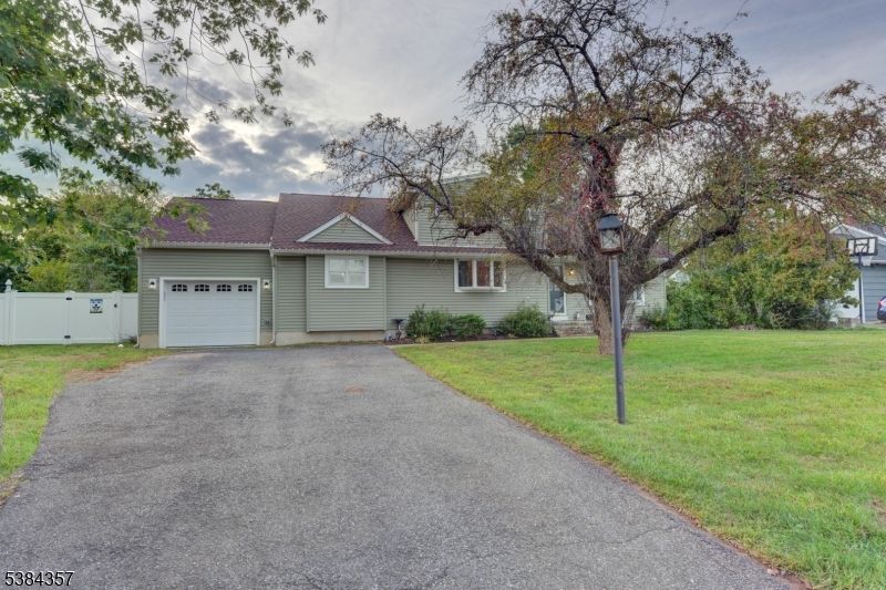 Attached, Backyard, Exterior, Facade, Cape Cod