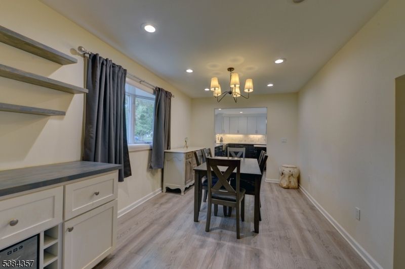 Chandelier, Dining room, Interior, Kitchen, Recessed Lighting, Wood Texture Flooring