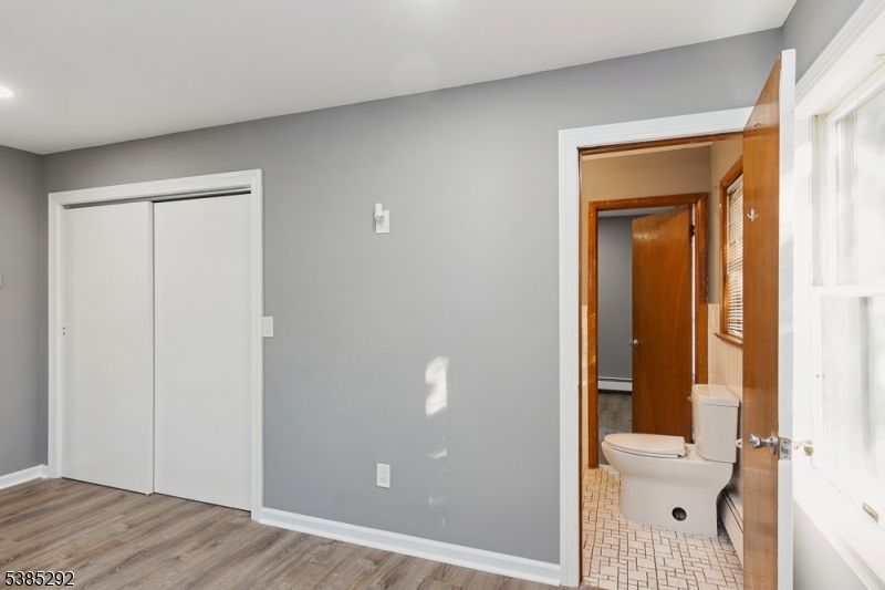 Bathroom, Interior, Recessed Lighting, Wood Texture Flooring