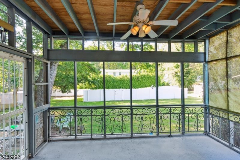 Interior, Sun Room, Wooden Beams, Wooden Ceilings