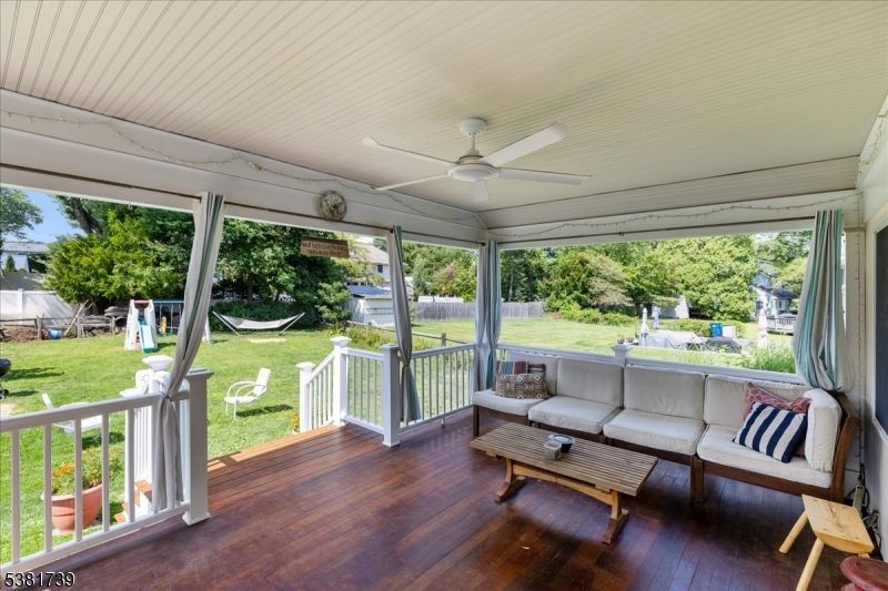 Interior, Living room, Sun Room, Wood Texture Flooring