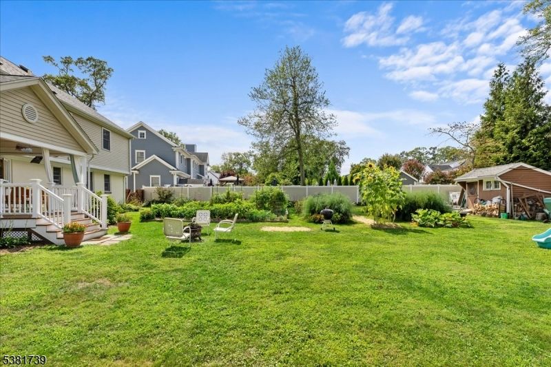Backyard, Exterior, Playground