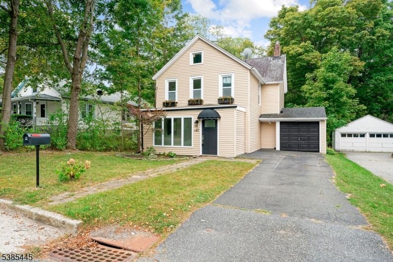 Backyard, Detached Garage, Exterior, Facade, Farmhouse