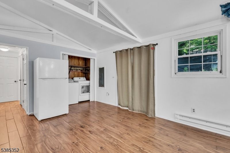 Interior, Kitchen, Washer, Wood Texture Flooring