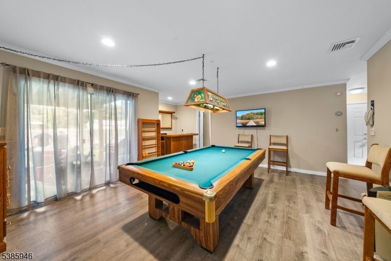 Billiard Table, Game Room, Interior, Pendant Lights, Recessed Lighting, Wood Texture Flooring