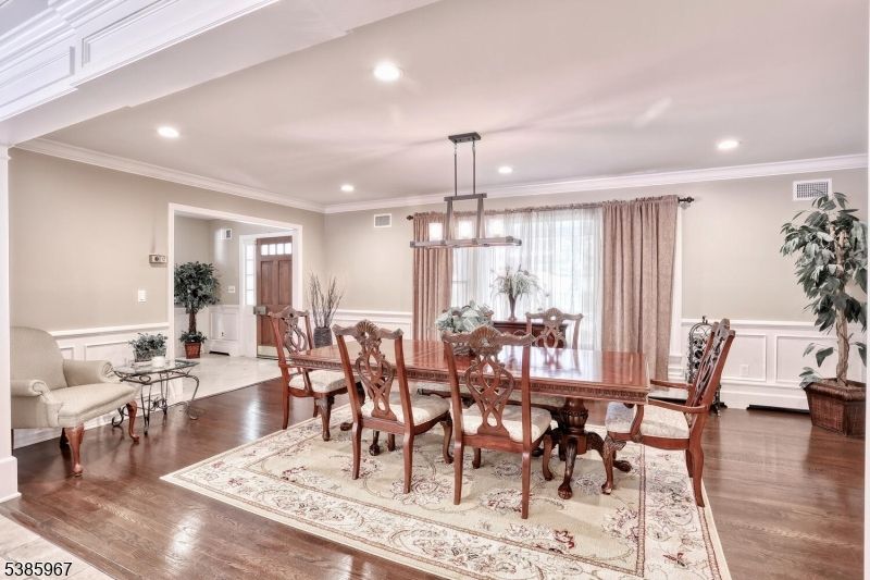 Dining room, Interior, Pendant Lights, Recessed Lighting, Wood Texture Flooring