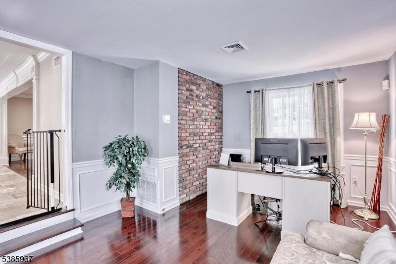 Home Office, Interior, Stone Walls, Wood Texture Flooring