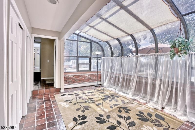 Glass Ceilings, Interior, Sun Room