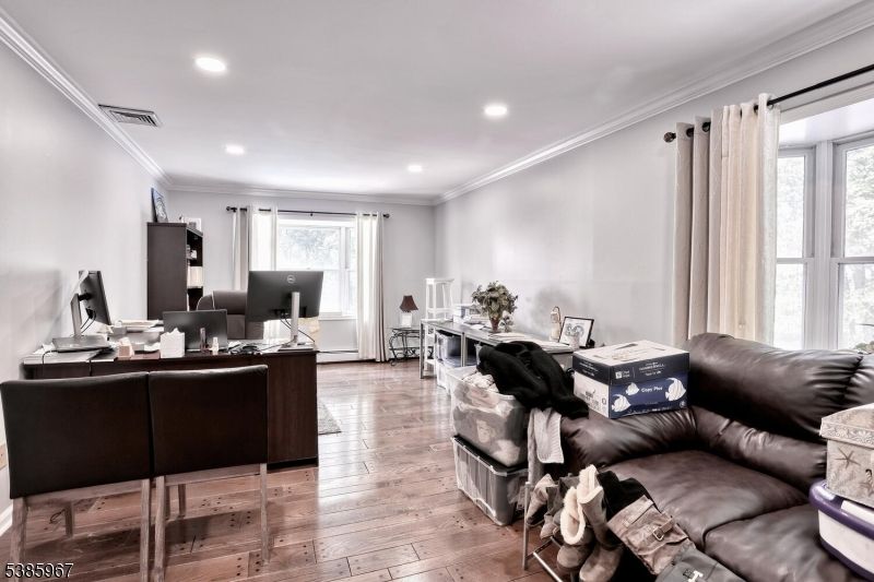 Home Office, Interior, Recessed Lighting, Wood Texture Flooring