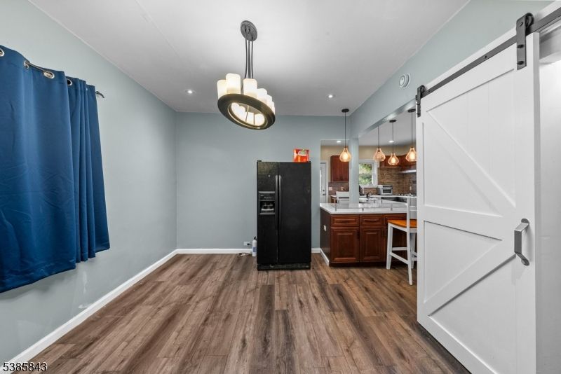 Interior, Kitchen, Pendant Lights, Recessed Lighting, Wood Texture Flooring