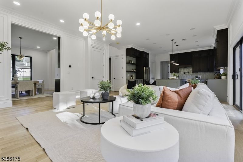 Dining room, Interior, Kitchen, Living room, Pendant Lights, Recessed Lighting, Wood Texture Flooring