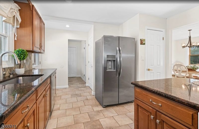 Chandelier, Interior, Kitchen, Recessed Lighting