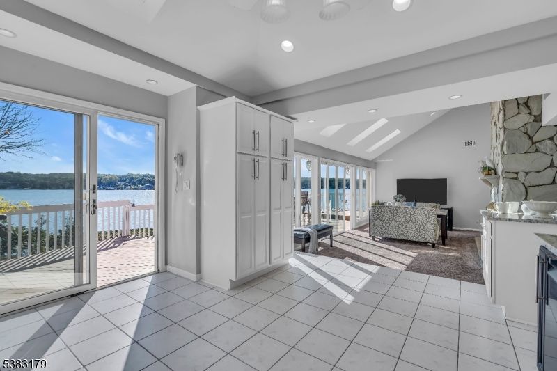 Interior, Recessed Lighting, Water