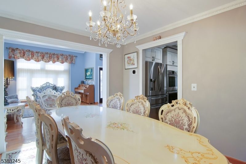 Chandelier, Dining room, Interior, Kitchen, Wood Texture Flooring