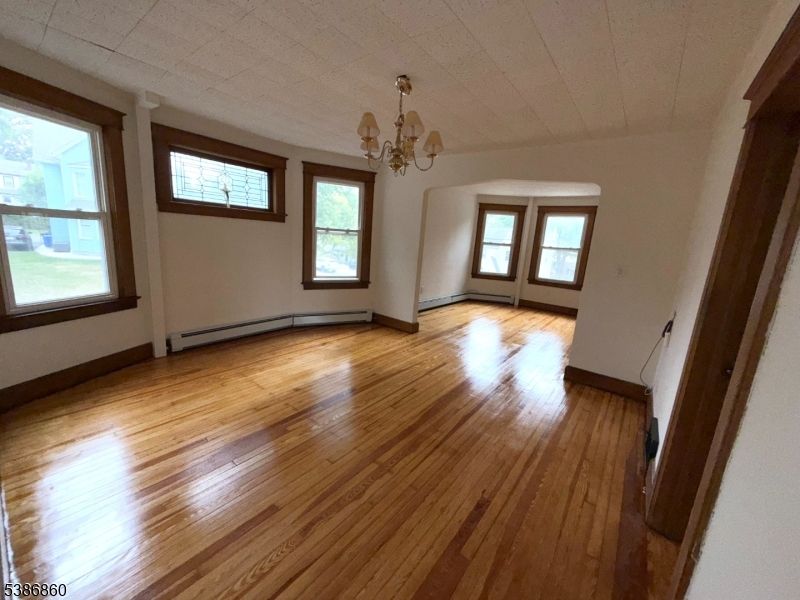 Chandelier, Empty room, Interior, Wood Texture Flooring