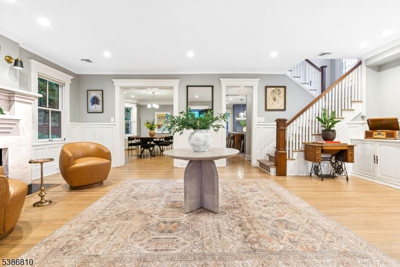 Dining room, Interior, Recessed Lighting, Wood Texture Flooring