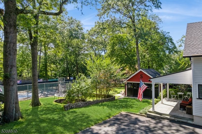 Backyard, Detached Garage, Exterior