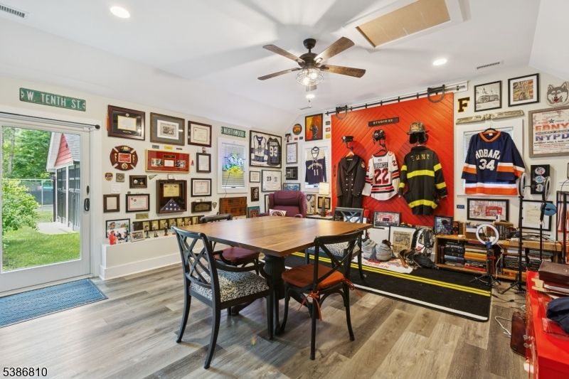 Dining room, Interior, Recessed Lighting, Wood Texture Flooring