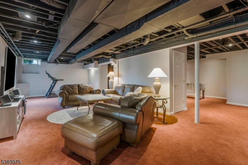 Fitness Equipment, Interior, Living room, Recessed Lighting