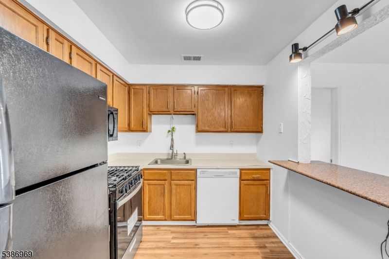 Interior, Kitchen, Wood Texture Flooring