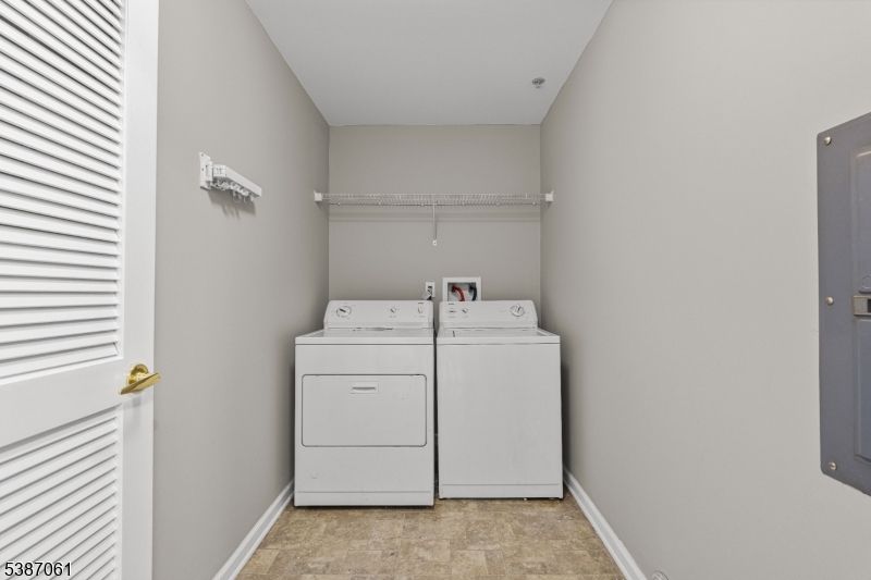 Interior, Utility Closets, Washer