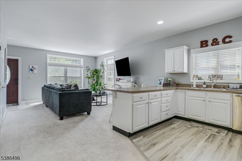 Interior, Kitchen, Living room, Recessed Lighting, Wood Texture Flooring