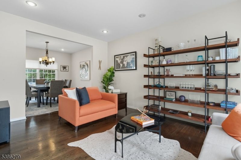 Chandelier, Dining room, Interior, Living room, Recessed Lighting, Wood Texture Flooring