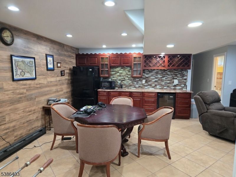 Dining room, Interior, Kitchen, Recessed Lighting, Wooden Walls