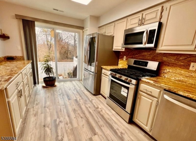 Interior, Kitchen, Stainless Steel Appliances, Wood Texture Flooring