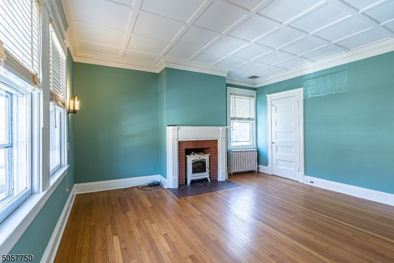 Empty room, Fireplace, Interior, Wood Texture Flooring