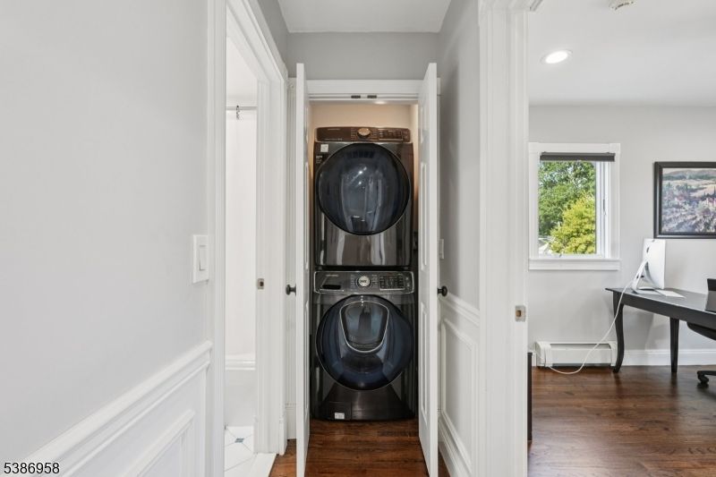 Interior, Recessed Lighting, Utility Closets, Washer, Wood Texture Flooring