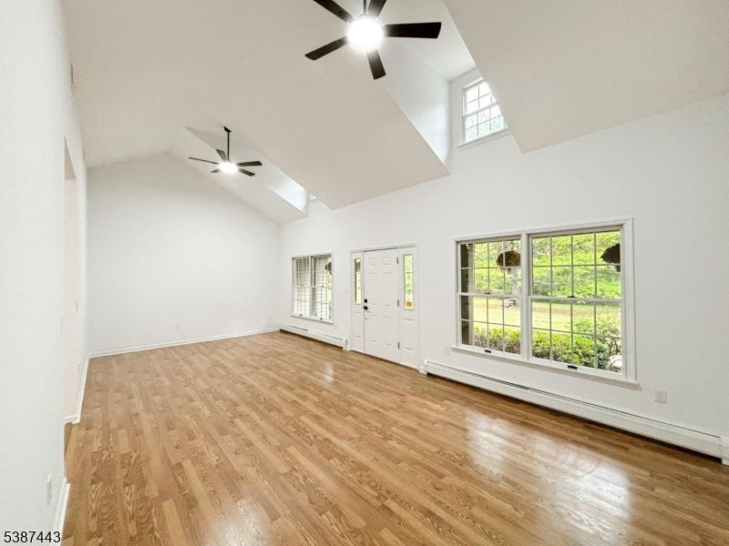 Empty room, Interior, Wood Texture Flooring