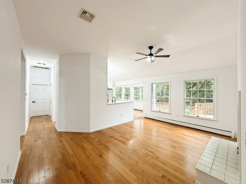 Empty room, Interior, Wood Texture Flooring