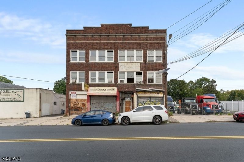 Exterior, Facade, Brick Facade, Condo Building