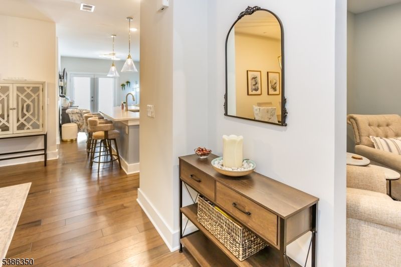 Interior, Pendant Lights, Recessed Lighting, Wood Texture Flooring