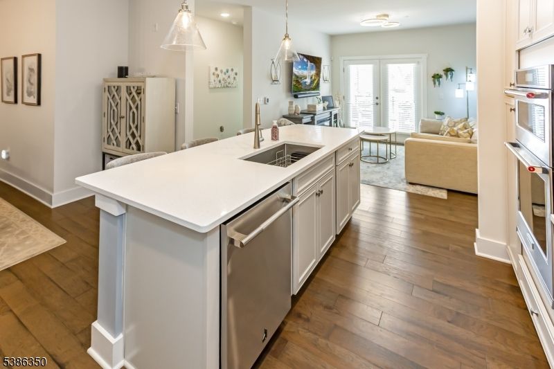 Interior, Kitchen, Living room, Pendant Lights, Recessed Lighting, Stainless Steel Appliances, Wood Texture Flooring