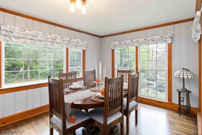 Dining room, Interior, Wood Texture Flooring