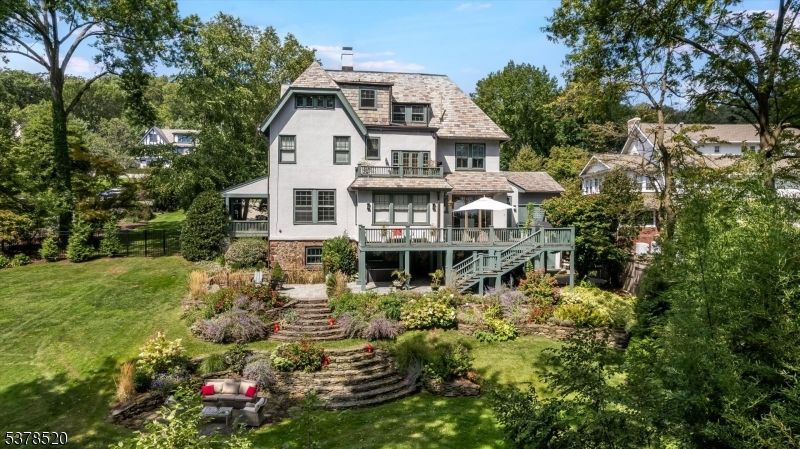 Backyard, Exterior, Facade, Queen Anne Victorian