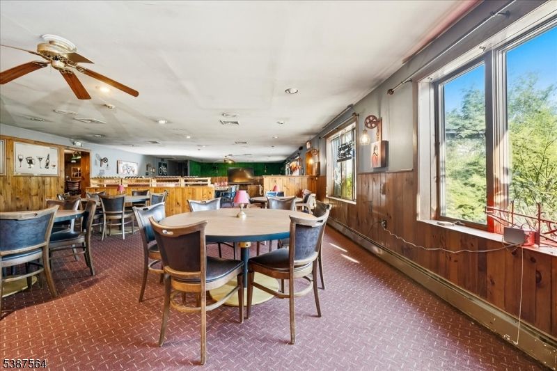 Dining room, Interior, Recessed Lighting, Wooden Walls