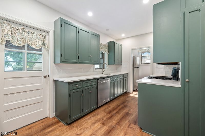 Interior, Kitchen, Recessed Lighting, Wood Texture Flooring
