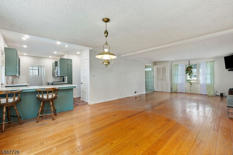 Empty room, Interior, Kitchen, Pendant Lights, Recessed Lighting, Wood Texture Flooring